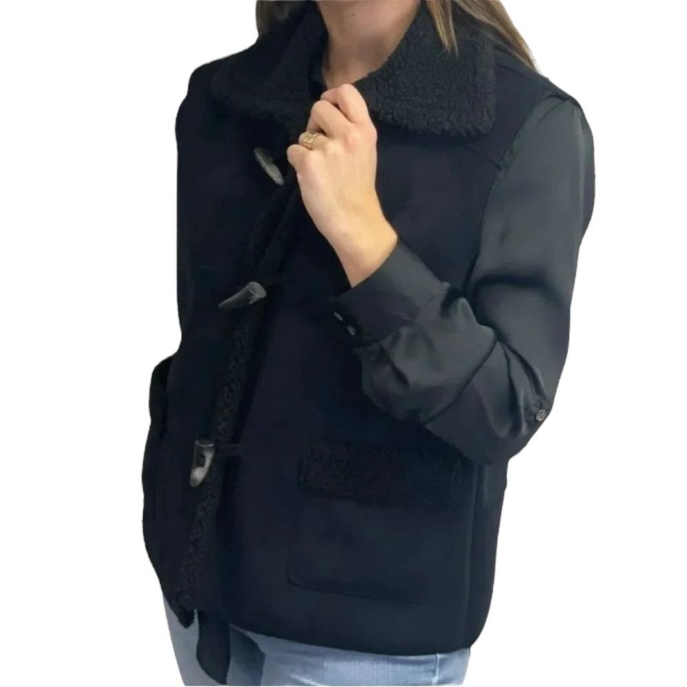 Jones New York Black Faux Suede Vest, toggle button. Women's XL, faux sherpa - Picture 2 of 14
